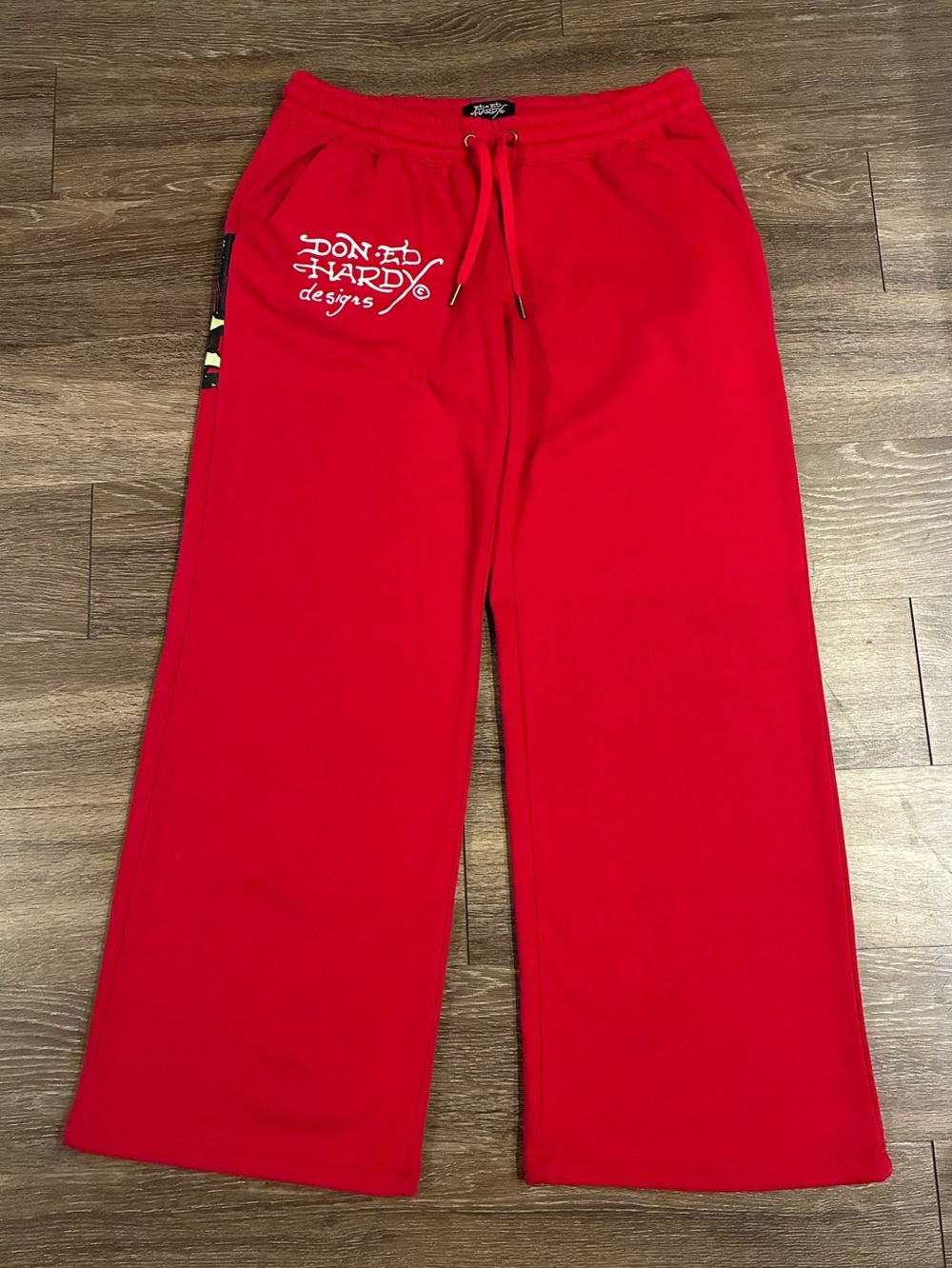 Ed Hardy Red Sacred Heart Graphic & Logo Wide Leg Sweatpants Size Large - Picture 2 of 4
